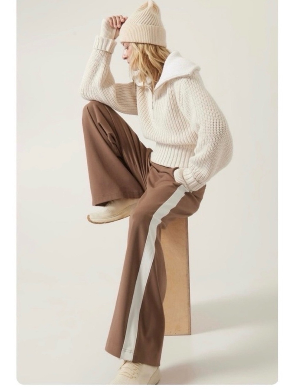 Athleta Venice Colorblock Wide-Leg Pants in Brown with White Side Stripe